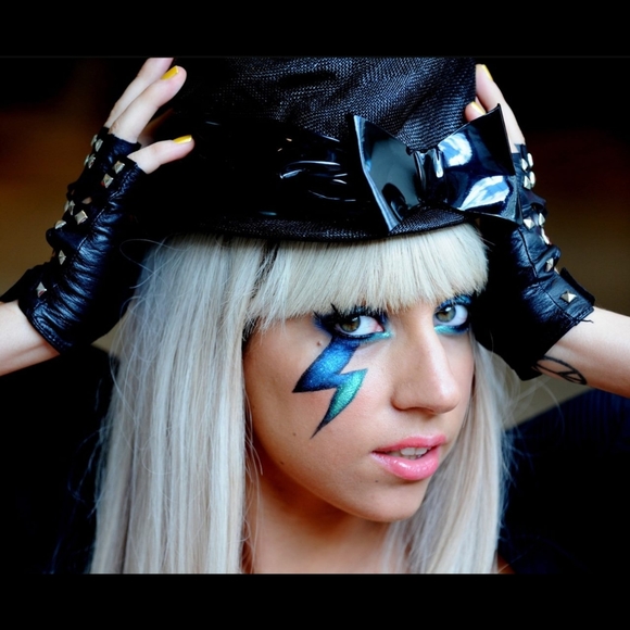 Lady Gaga Cosplay Halloween Costume Black Corset Wig Gloves Necklace & Makeup - Picture 12 of 13